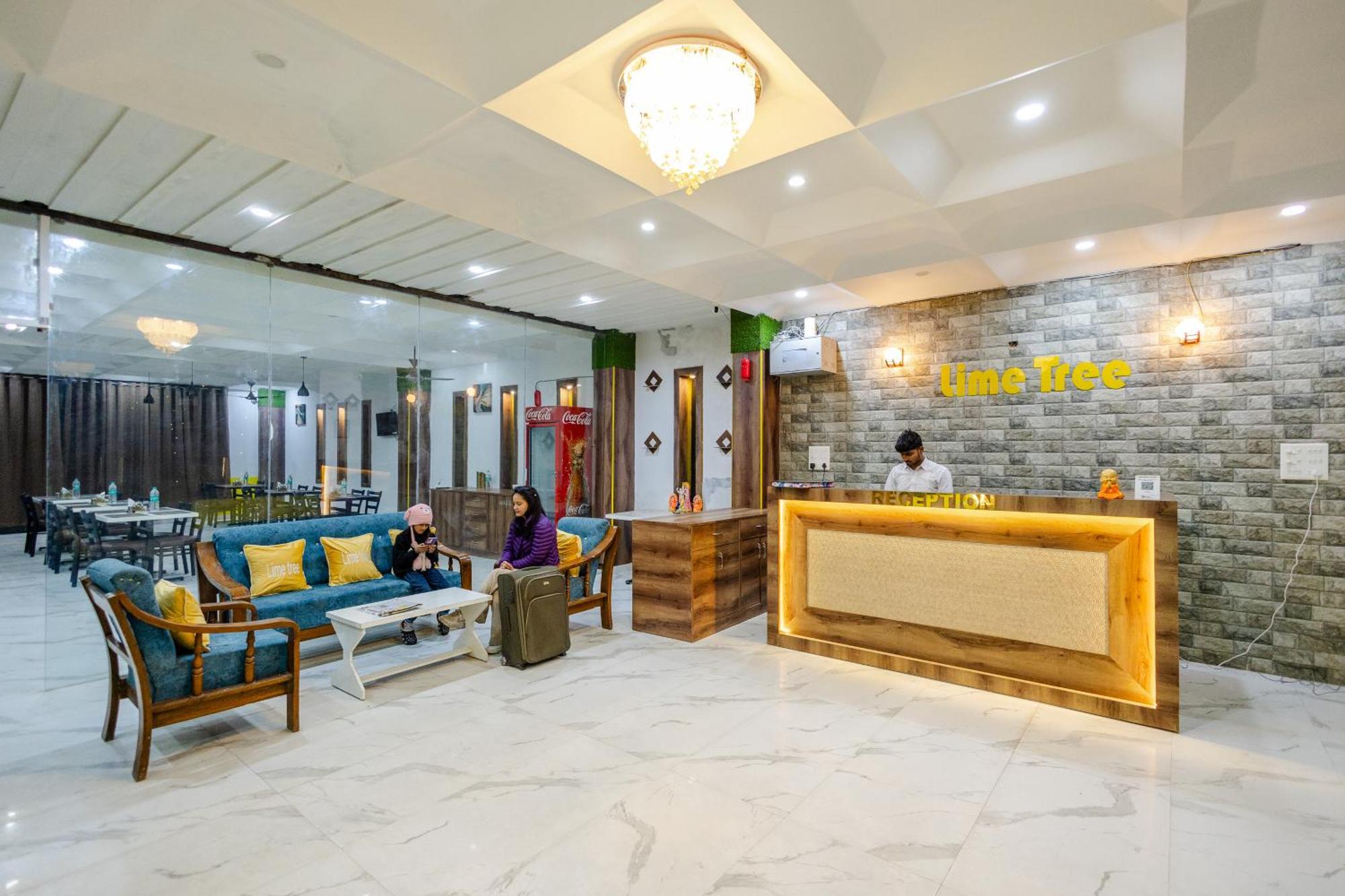 Lime Tree Hotel And Banquet Vrindavan Vrindāvan Exterior foto
